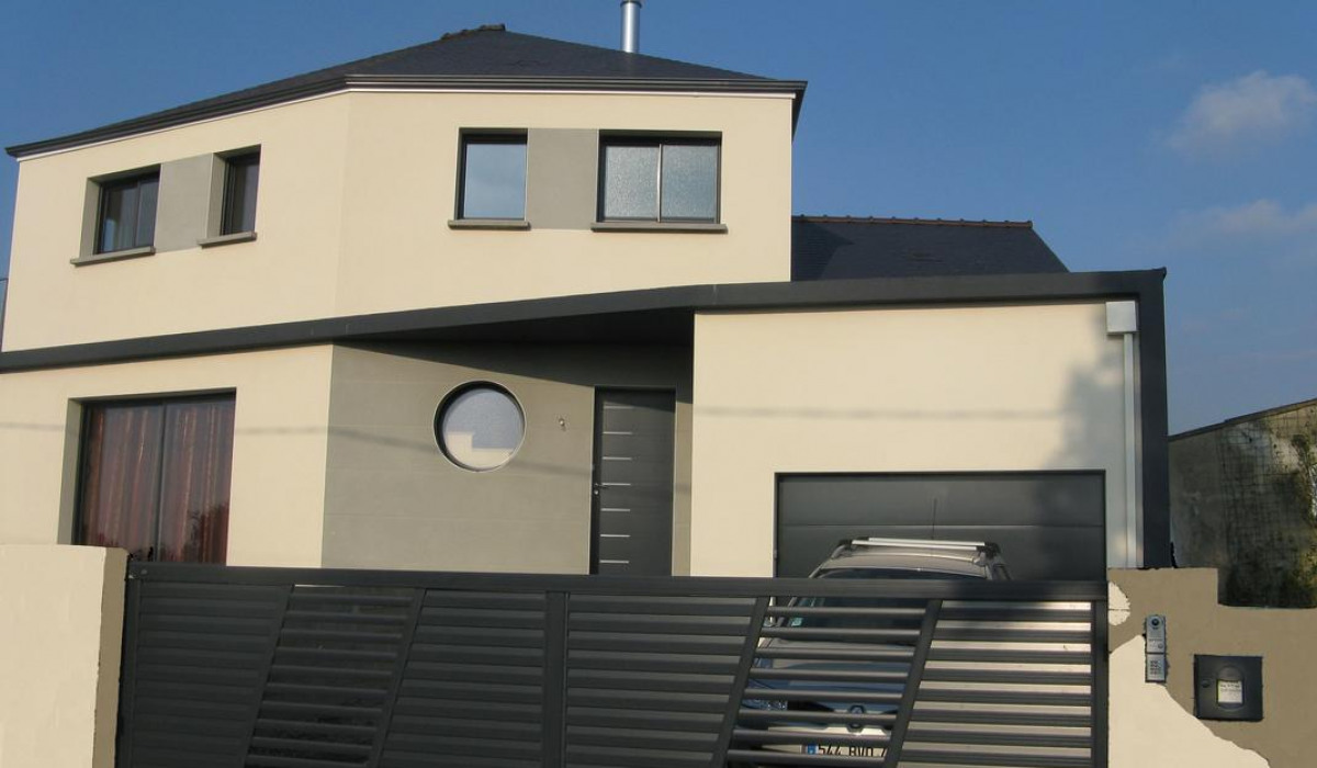 maison-traditionnelle-blanche.jpg