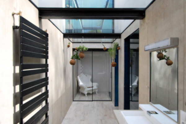 Piscine Couverte en Verre - Les Portiques