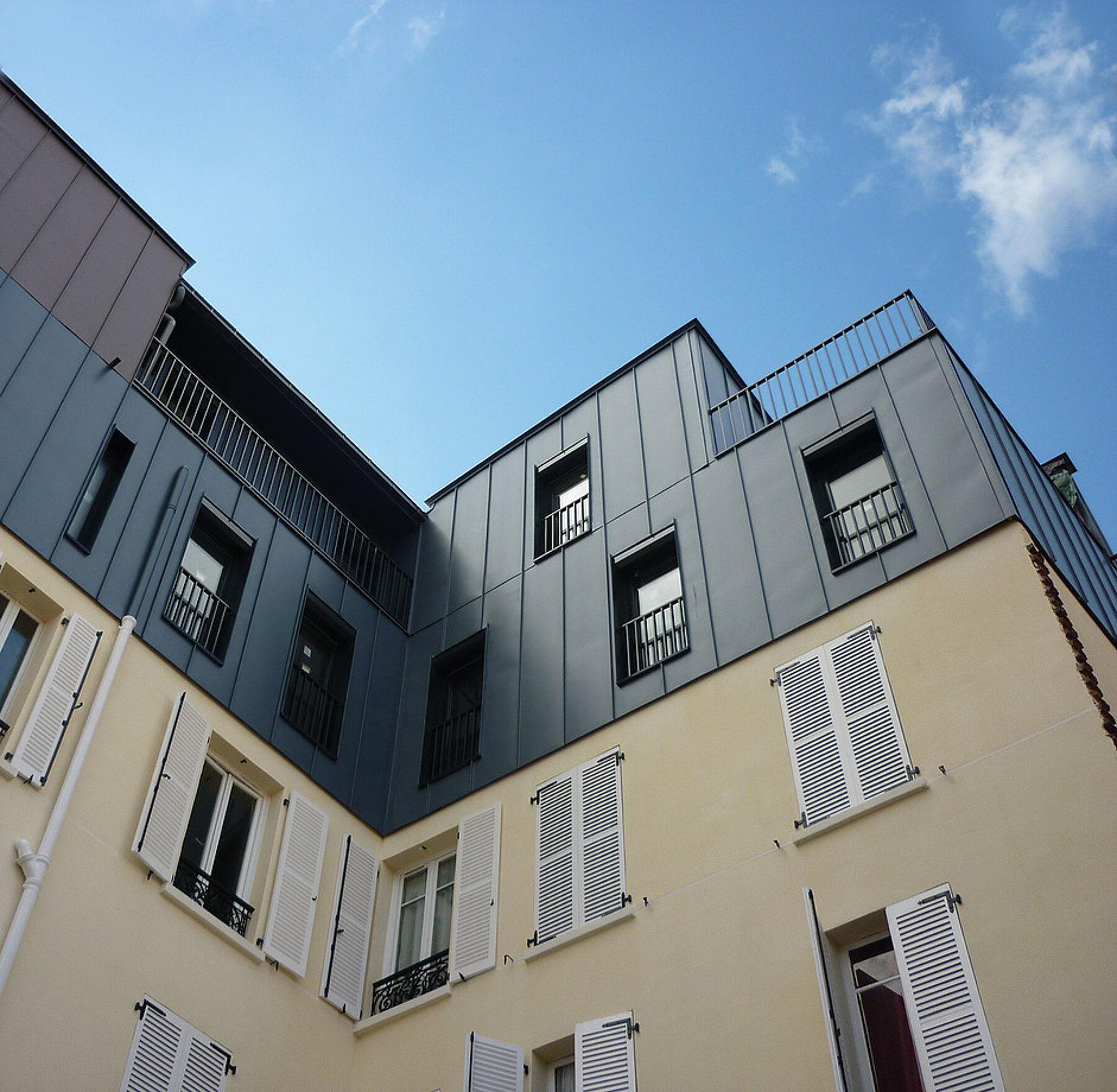 Surélévation - Logements collectifs par un architecte Archidvisor