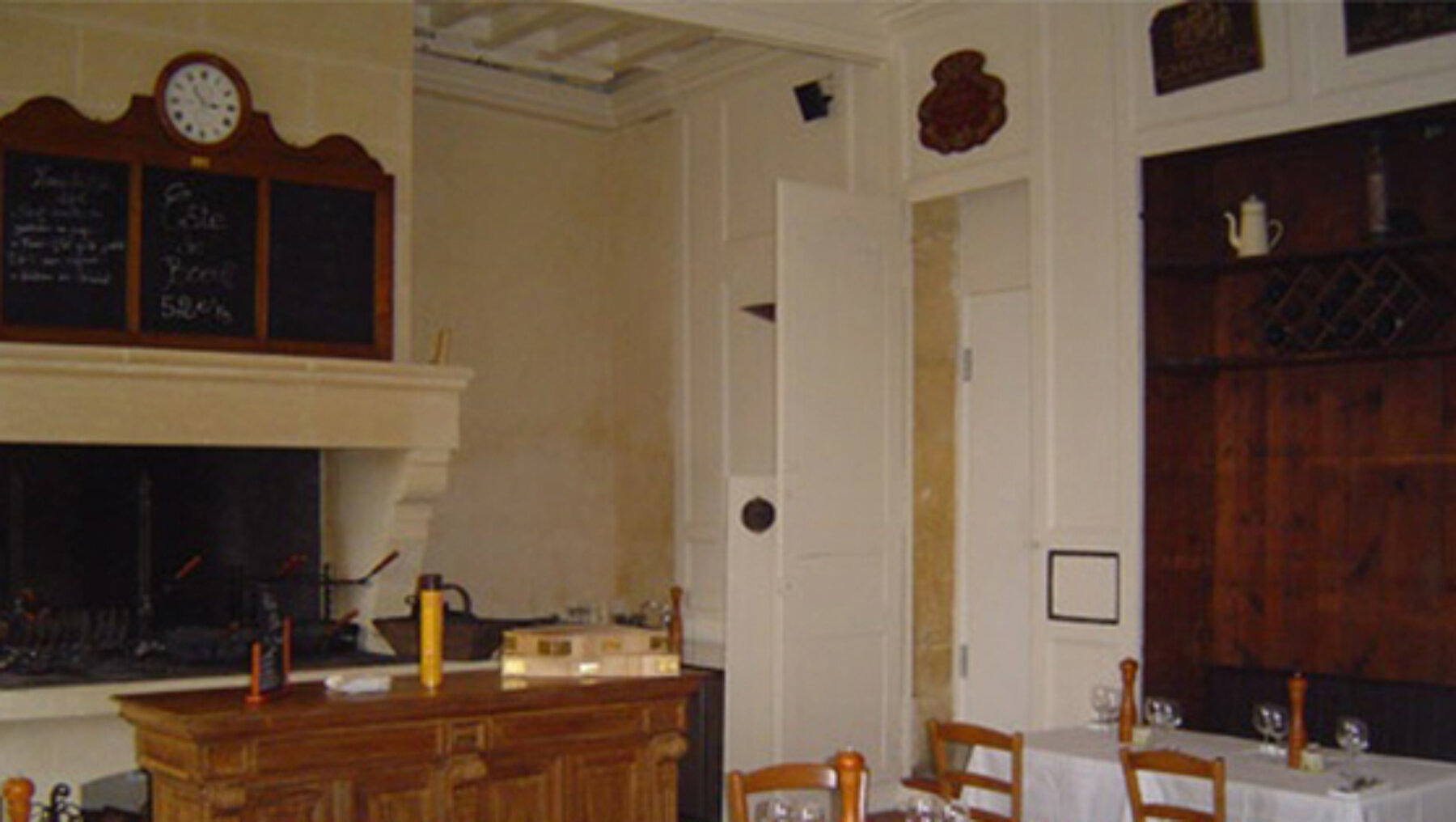 Transformation d'une poste en restaurant