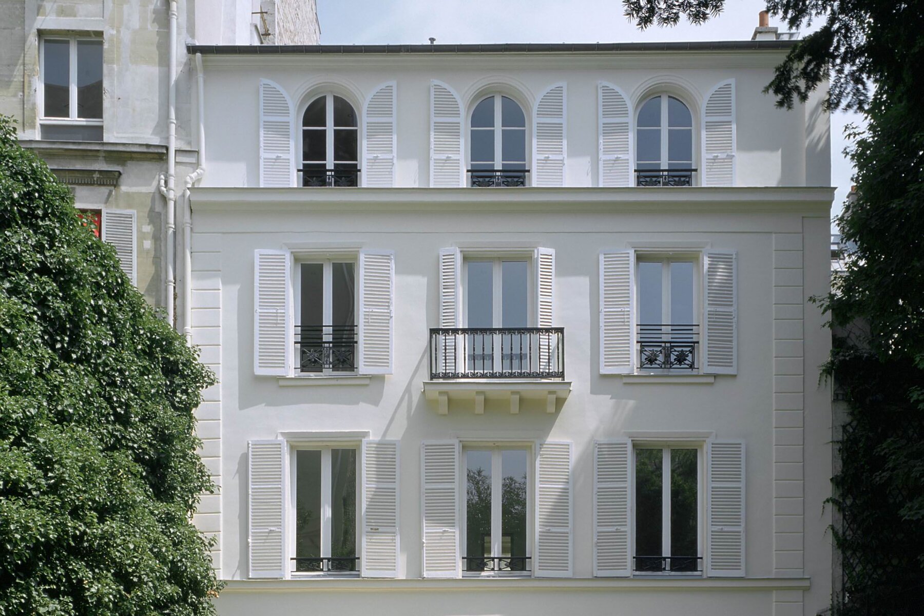 ᐅ Construction neuve à Paris ≡ Réhabilitation Rue Cambacérès par Andrés Archidvisor ᐅ Construction neuve à Paris ≡ Réhabilitation Rue Cambacérès par Andrés Archidvisor