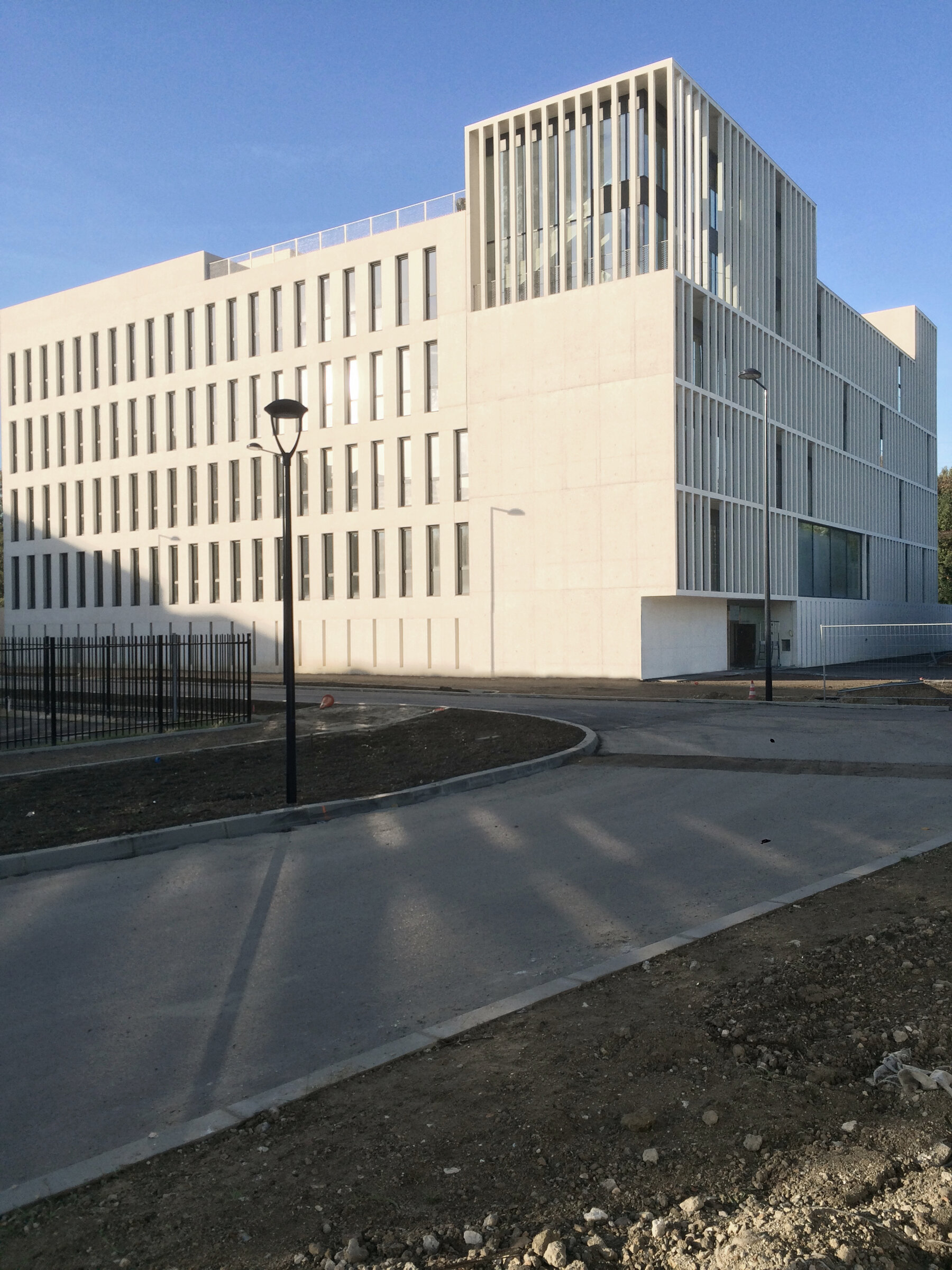 Construction neuve - Bureaux par un architecte Archidvisor