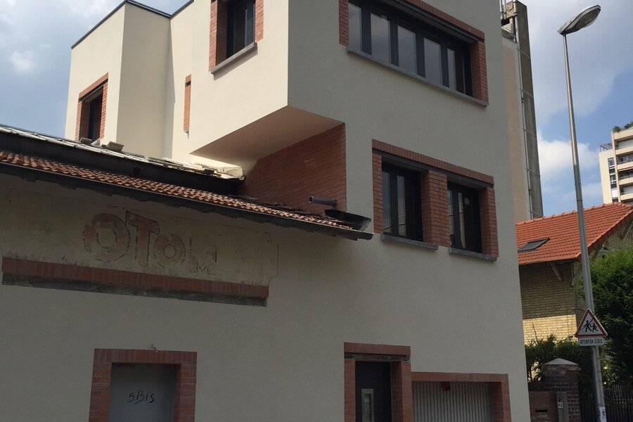 Projet Création d'un appartement indépendant au-dessus d'une maison de ville réalisé par un architecte Archidvisor