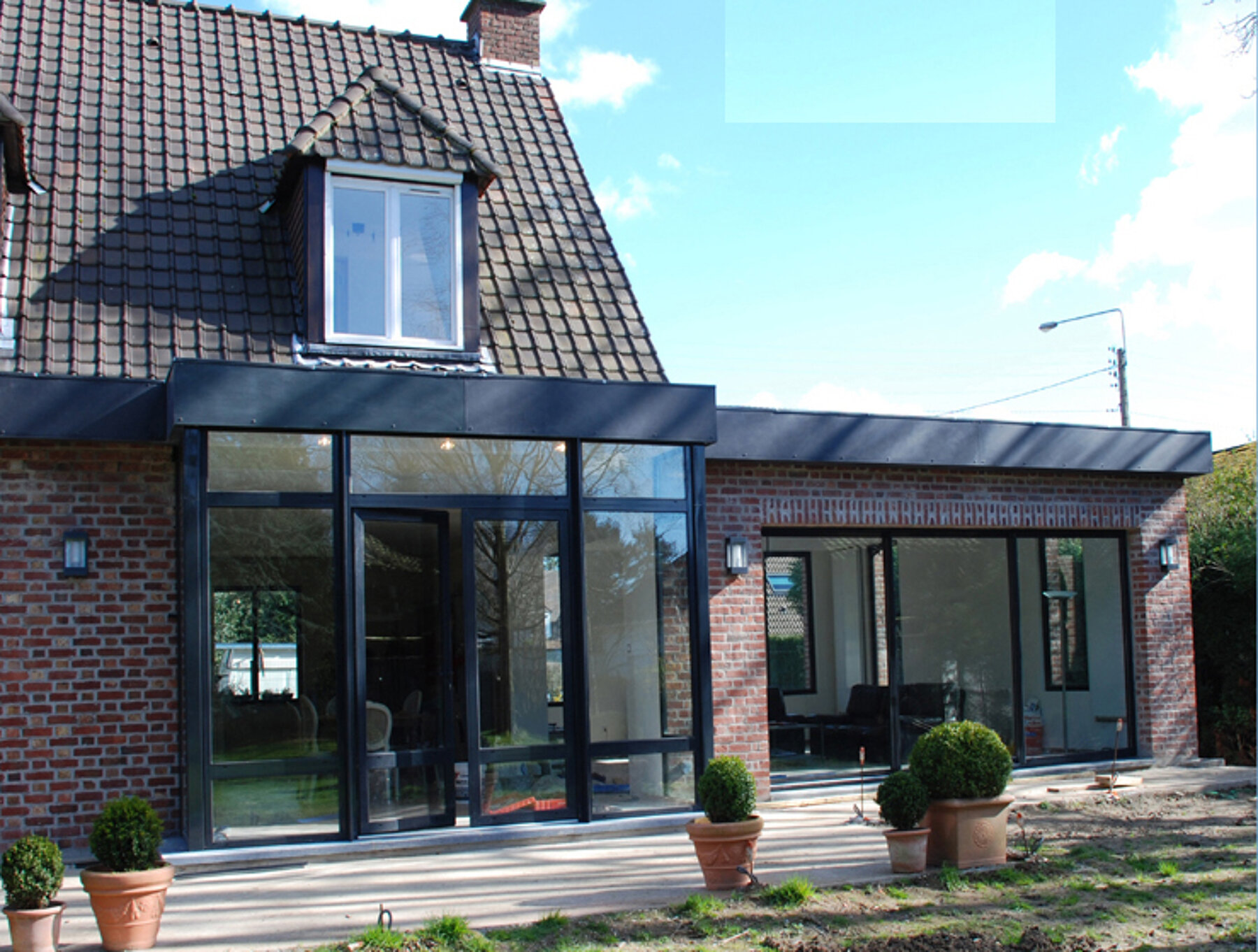 MOUVAUX EXTENSION