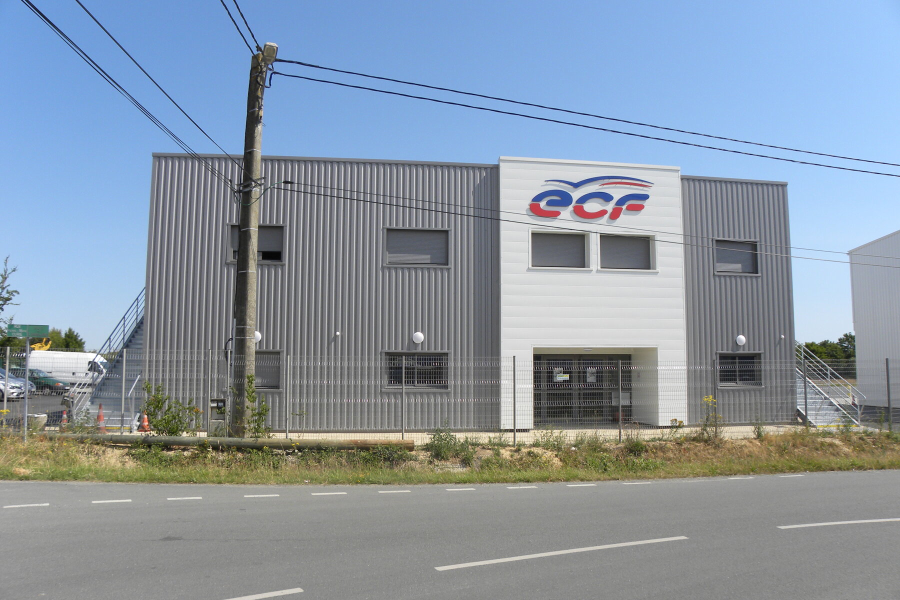 ᐅ Aménagement extérieur à SaintJeandeLinières ≡ ECF ST JEAN DE