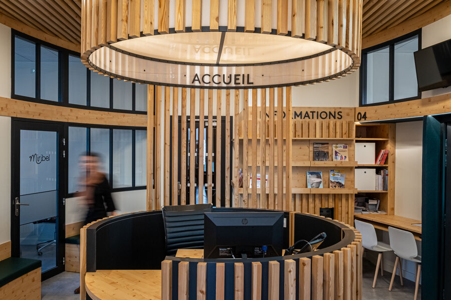 ᐅ Extension à Miribel ≡ L'atrium Mairie de Miribel par Céline