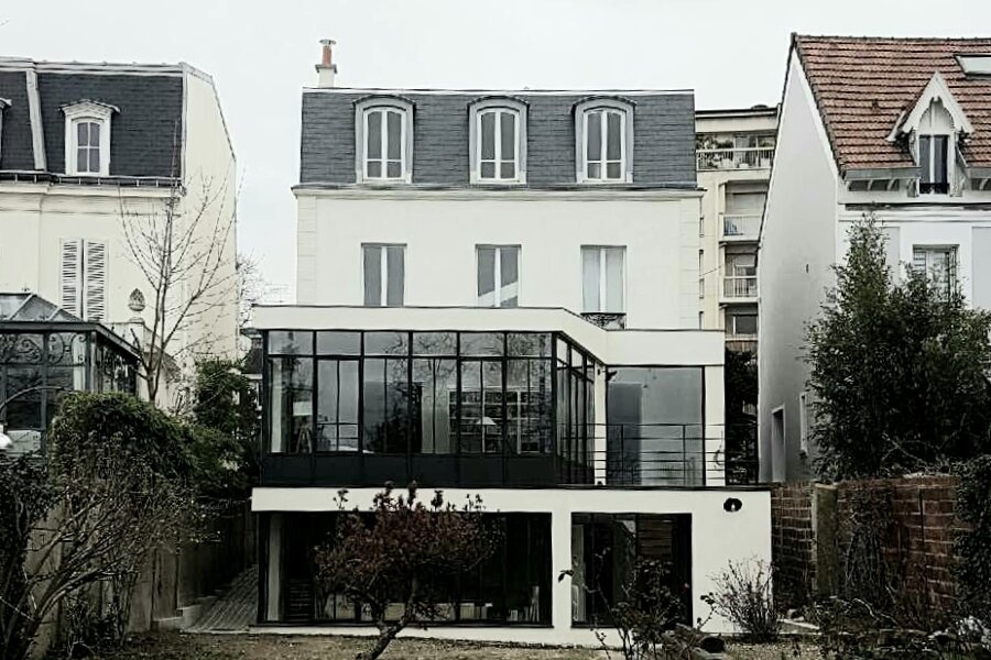 Projet BOIS COLOMBES - Surélévation et extension d'une maison réalisé par un architecte Archidvisor