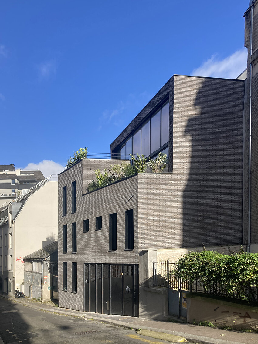 ᐅ Construction Neuve à Paris ≡ Maison De Ville En Brique Et Verre à ...