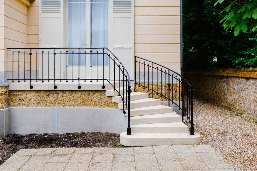 Projet Ravalement et réfection de toiture d'une maison à Versailles réalisé par un architecte Archidvisor