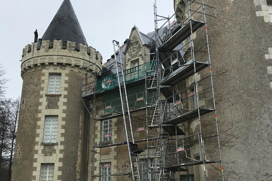 Projet Renovation et mise en conformite securite incendie et PMR d'un chateau hotel réalisé par un architecte Archidvisor