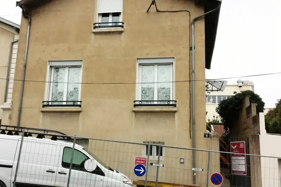 Projet Extension de 40m² et cour extérieure à Oullins réalisé par un contractant général Archidvisor