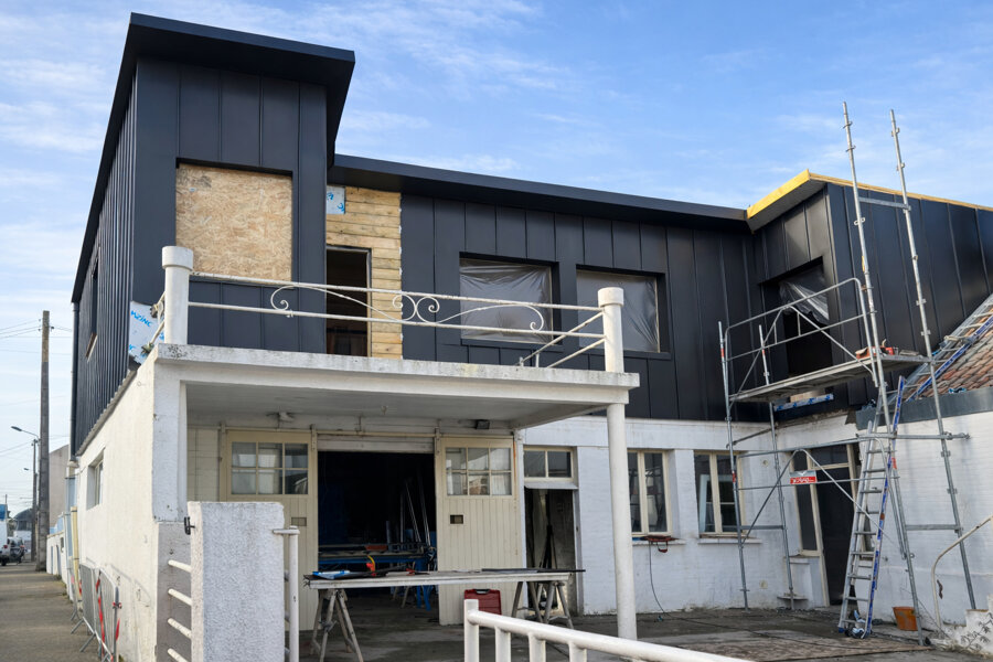 Projet Réhaussement d'une maison en bord de mer réalisé par un architecte Archidvisor