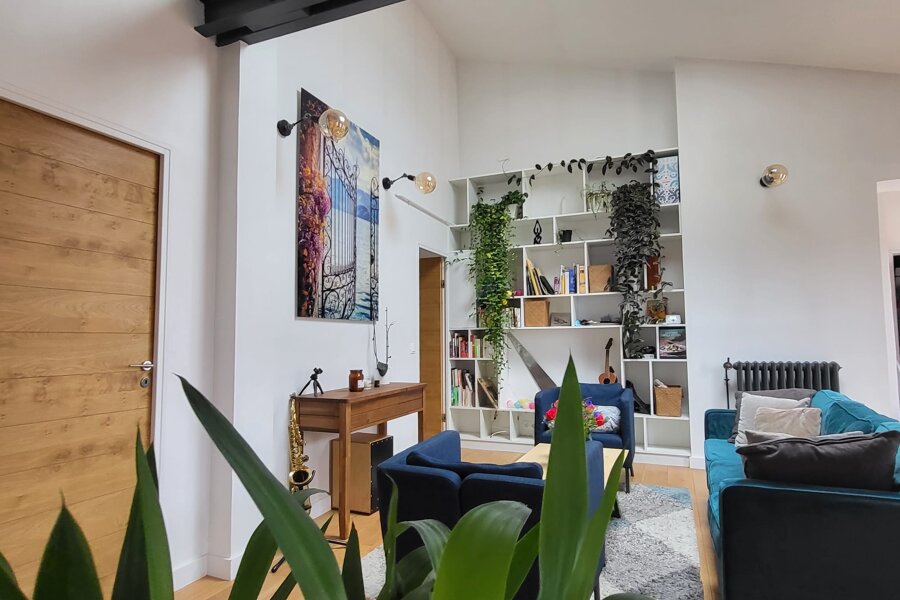 Projet Rénovation d’appartement Loft – Séjour cathédrale & mezzanine réalisé par un architecte Archidvisor