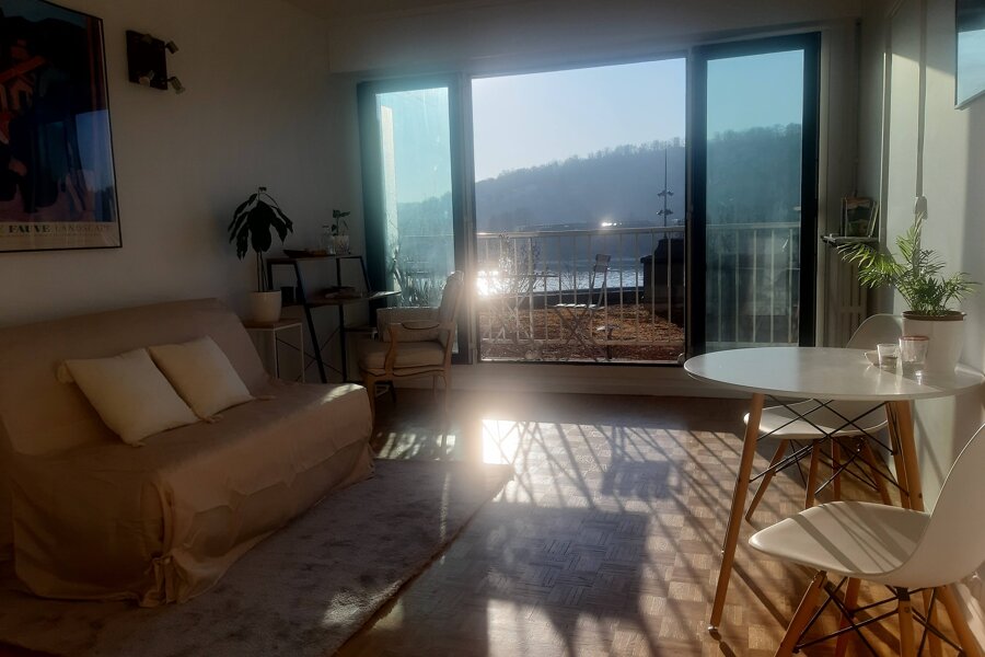 Projet Rénovation & Home Staging d’un studio avec vue sur Seine réalisé par un architecte Archidvisor