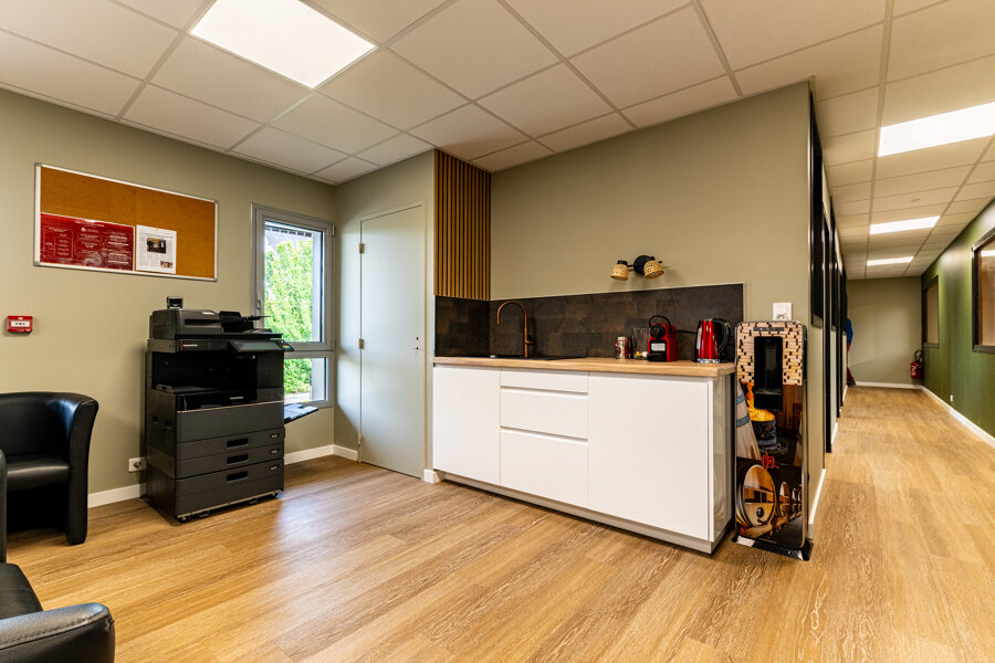 Projet PROJET TONNELLERIE ROUSSEAU réalisé par un architecte d'intérieur Archidvisor