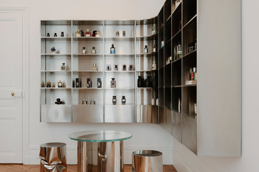 Projet AMENAGEMENT DES BUREAUX D'UN PARFUMEUR réalisé par un architecte Archidvisor