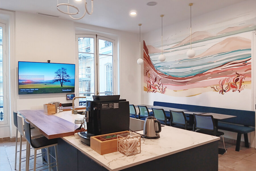 Projet Un espace de travail et cuisine transformé par l’art. réalisé par un architecte Archidvisor