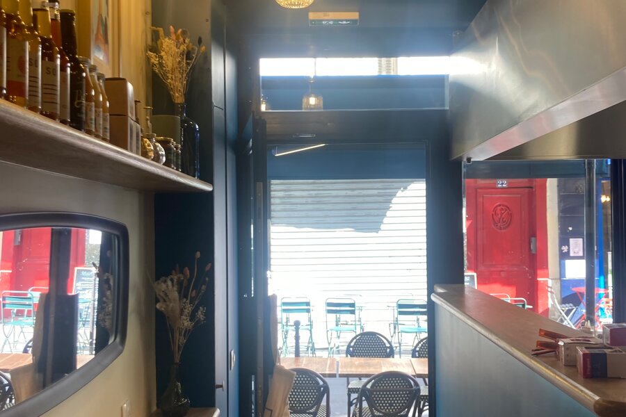 Projet Création et aménagement intérieur d'une crêperie réalisé par un architecte Archidvisor