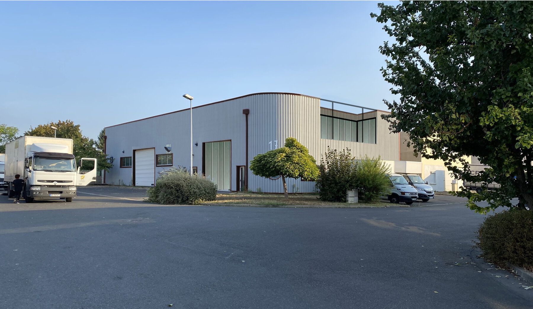 Extension - Bâtiment industriel par un architecte Archidvisor