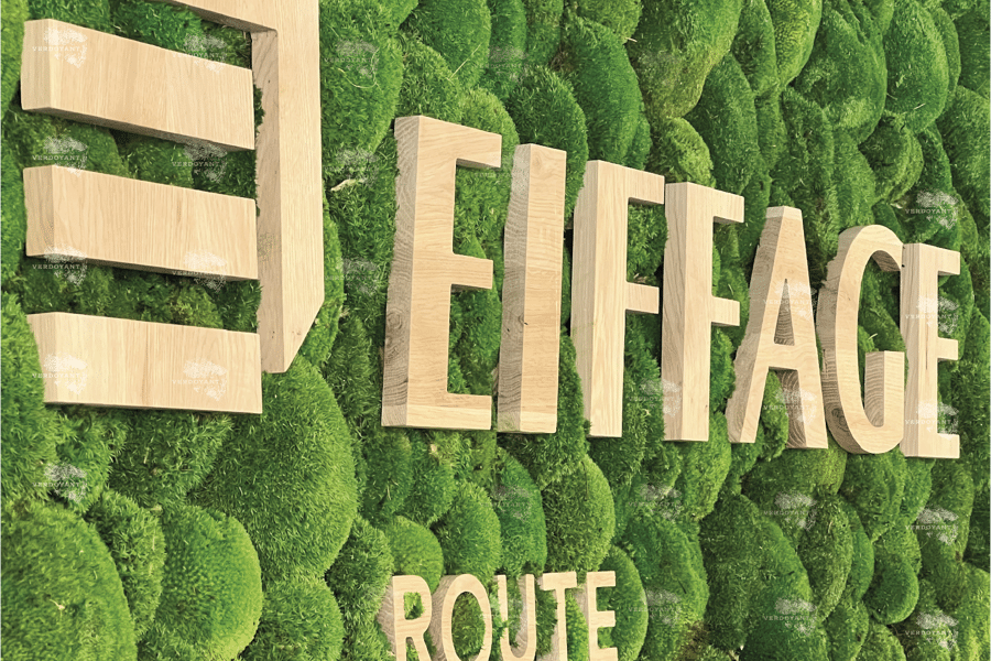 Projet Logos et Cadres Végétaux Stabilisés – Eiffage réalisé par un décorateur Archidvisor