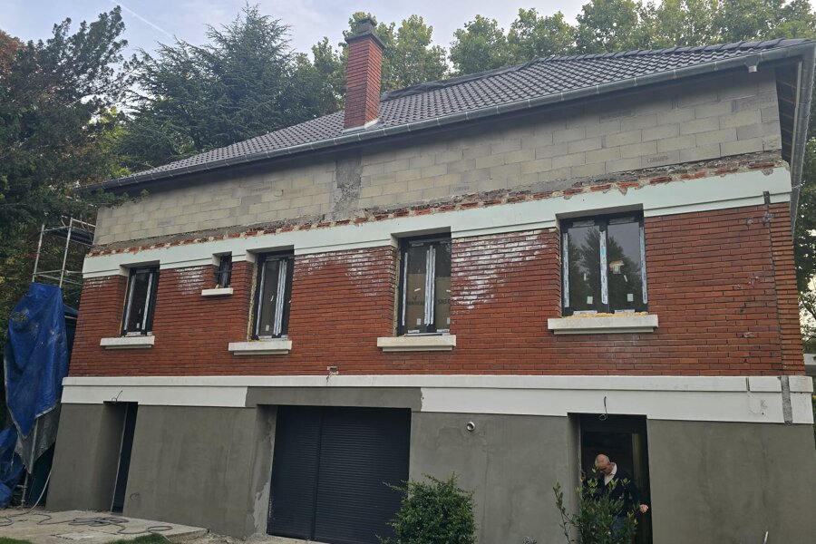 Projet Surélévation réhabilitation LA VARENNE réalisé par un maître d'œuvre Archidvisor