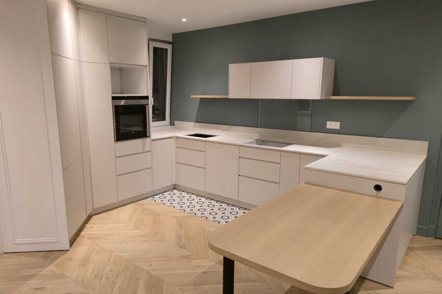 Projet Aménagement cuisine et entrée AVANT/APRES réalisé par un architecte d'intérieur Archidvisor