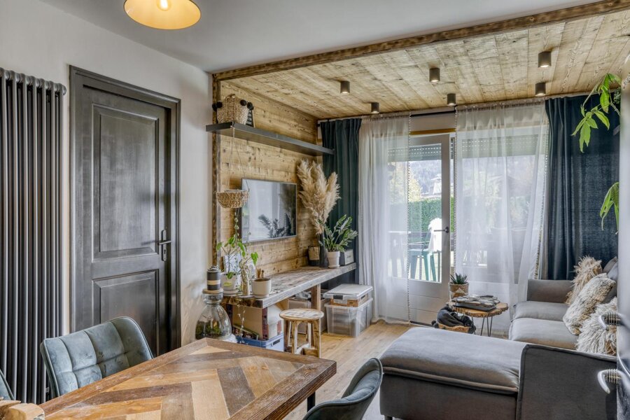 Projet Rénovation d'un appartement dans une ambiance montagne contemporaine réalisé par un architecte d'intérieur Archidvisor