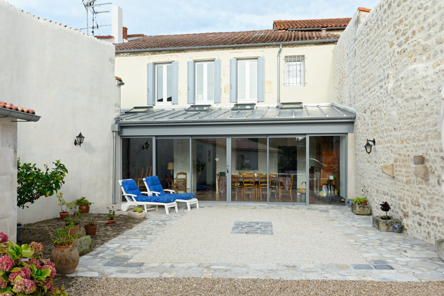 Projet 2021 - Maison de ville aménagée PMR - Extension & Rénovation réalisé par un architecte d'intérieur Archidvisor