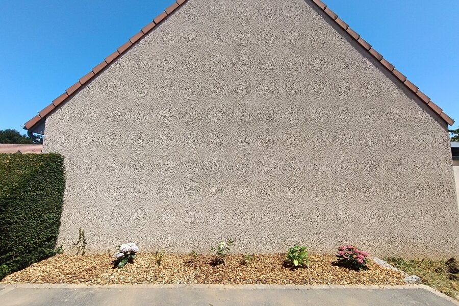 Projet Réalisation de massifs de bienvenue - Epernon (28) réalisé par un paysagiste Archidvisor