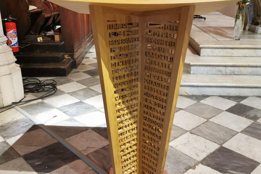 Projet Mobilier Liturgique Eglise St.Ferreol réalisé par un architecte Archidvisor