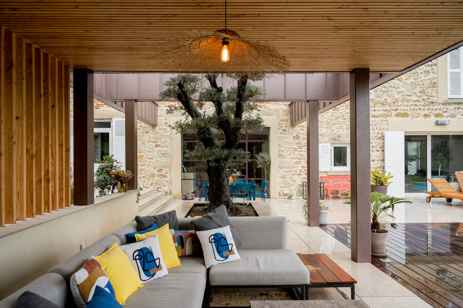 Projet CONSTRUCTION D'UNE PISCINE ET D'UN POOLHOUSE réalisé par un architecte Archidvisor