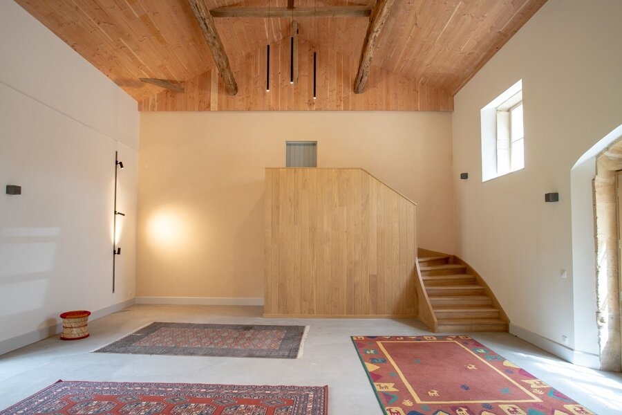 Projet Transformation d'une ancienne grange en galerie d'art réalisé par un architecte d'intérieur Archidvisor
