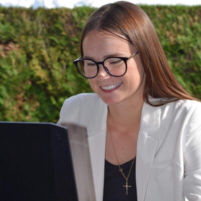 Photo de Chloé Sermet architecte d'intérieur de l'agence CSM Interiors