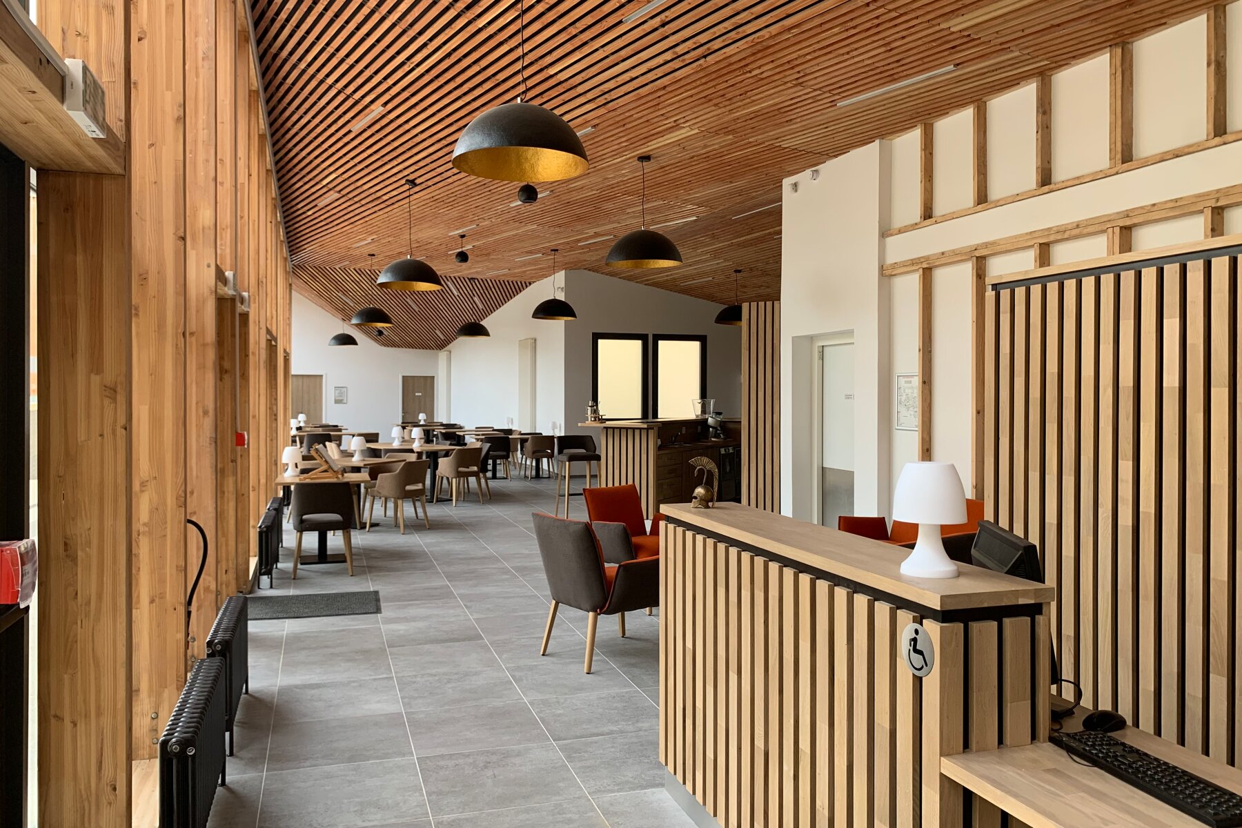 Photo Couverture de POLY RYTHMIC ARCHITECTURE - Réalisations architecte Archidvisor